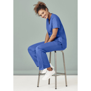 H10620_aTalent_Royal_02_7eTnTaZ