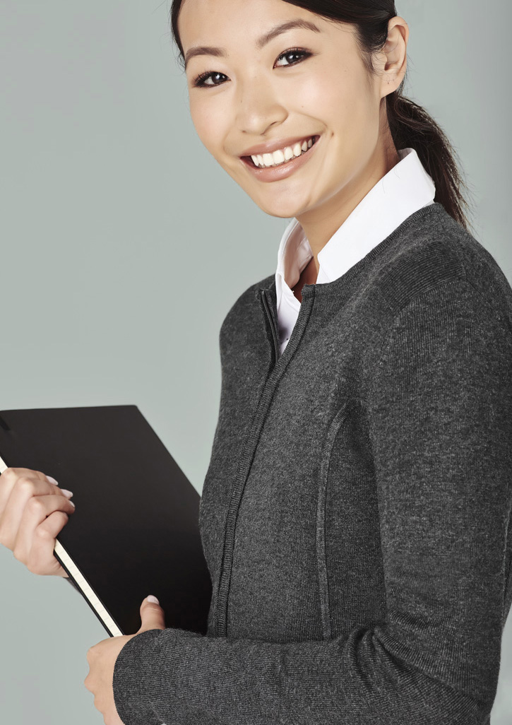 LC3505_aTalent_Charcoal_01_84o0mje